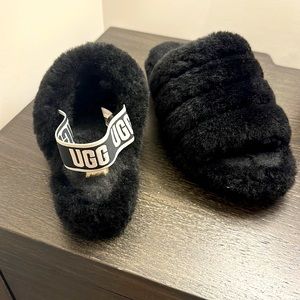 UGG Fluff Yeah - Black Platform - Women’s 8